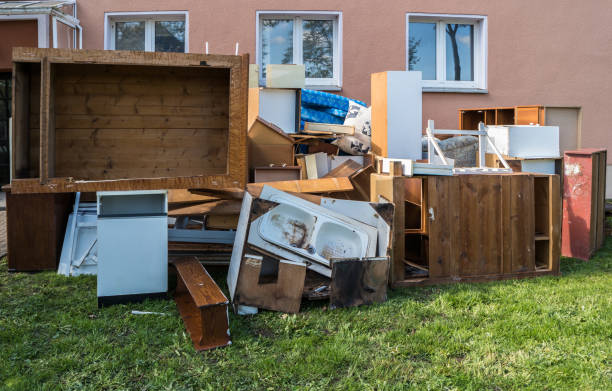 Best Mattress Disposal  in Crookston, MN